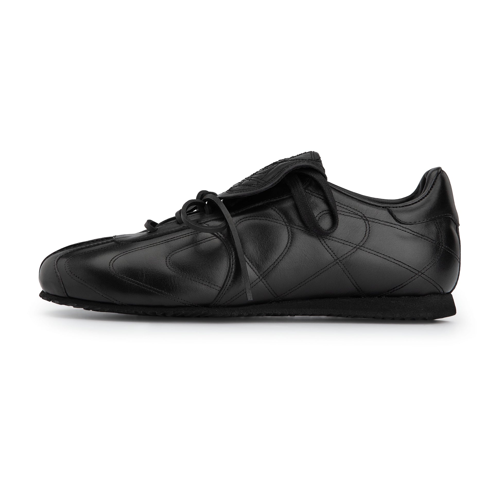 "yakuza" soccer shoes black