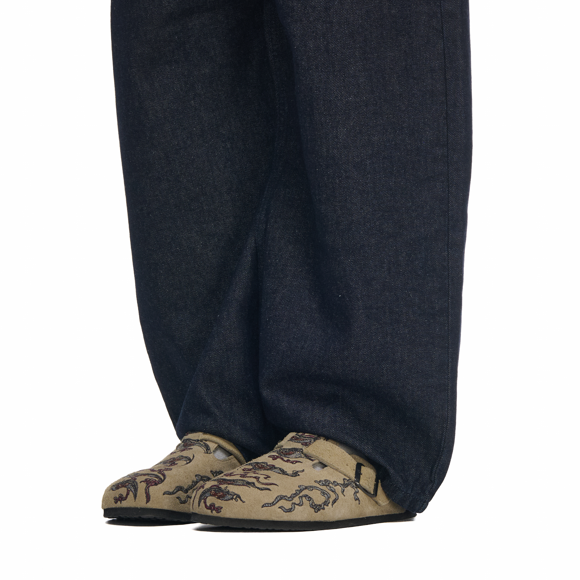 "lotus v2" clogs beige