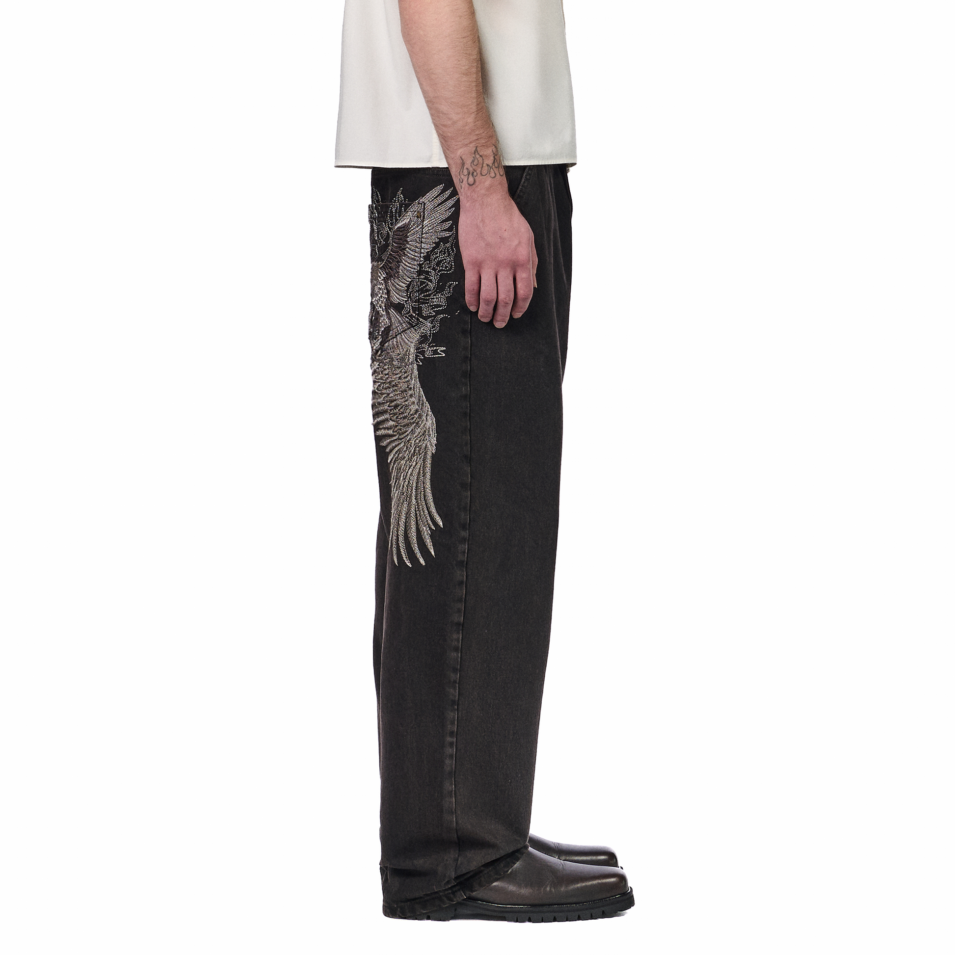 "hellboy" brown washed Denim 01
