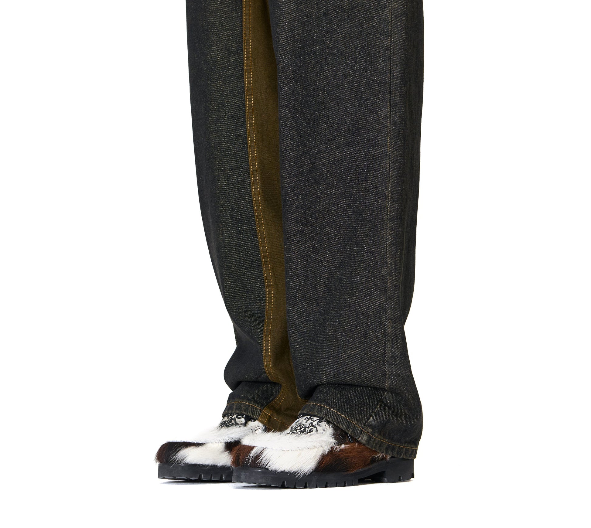 "aziza" cow hide Boat shoes